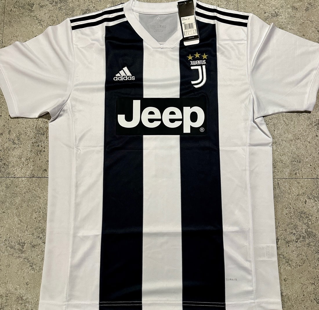 Cristiano Ronaldo FC Juventus Autographed Adidas 2018-19 Home Soccer Jersey coa - 3