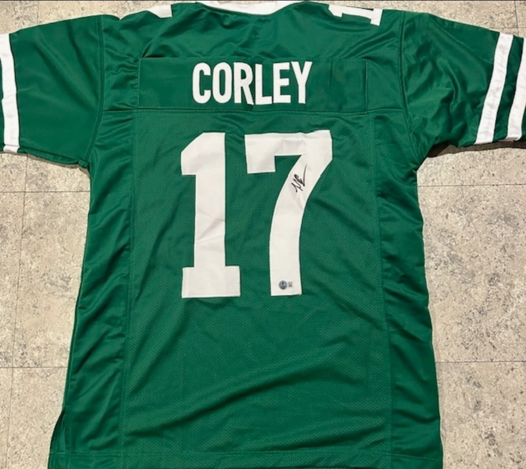 Malachi Corley New York Jets Autographed Custom Football Jersey Beckett Hologram: Malachi Corley New York Jets Autographed Custom Football Jersey Beckett QR Hologram Included (THERE IS NO COA CARDS WITH QR CODE HOLGRAMS - SCAN QR CODE WITH CAMERA TO VERIFY AUTHENTICITY) -