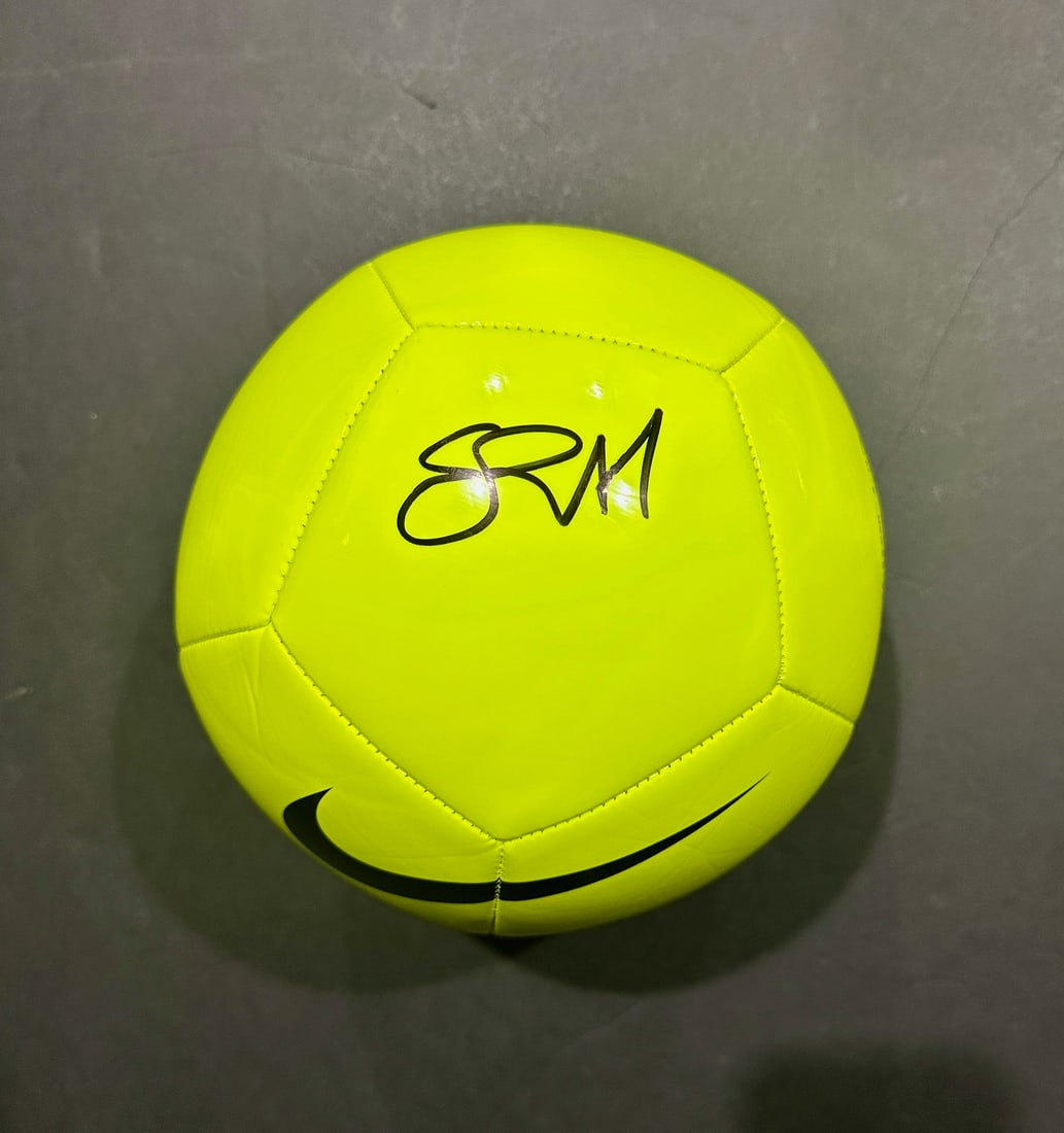 Erling Haaland Manchester City Autographed Nike Soccer Ball coa: Erling Haaland Manchester City Autographed Nike Soccer Ball GA coa - Autograph Location & coa # may vary