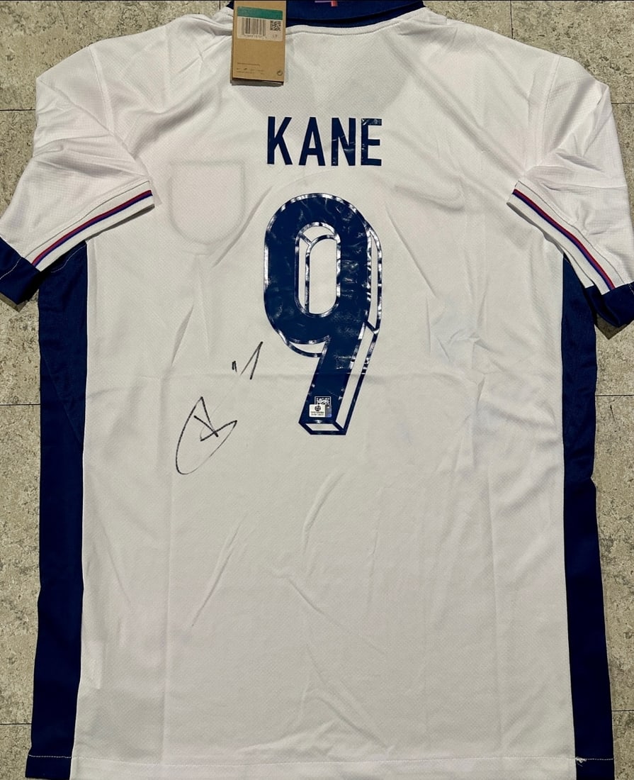 Harry Kane England 2024 Nike Home Soccer Jersey coa: Harry Kane England 2024 Nike Home Soccer Jersey GA coa - Autograph Location & coa # may vary JERSEY SIZE EXTRA LARGE