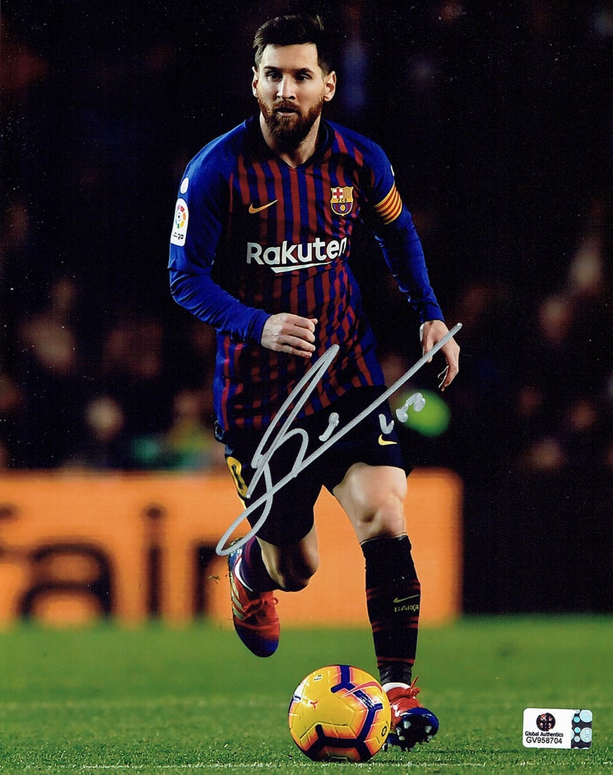 Lionel Messi FC Barcelona Autographed 8x10 Photo coa: Lionel Messi FC Barcelona Autographed 8x10 Photo GA coa - Autograph Location & coa # may vary
