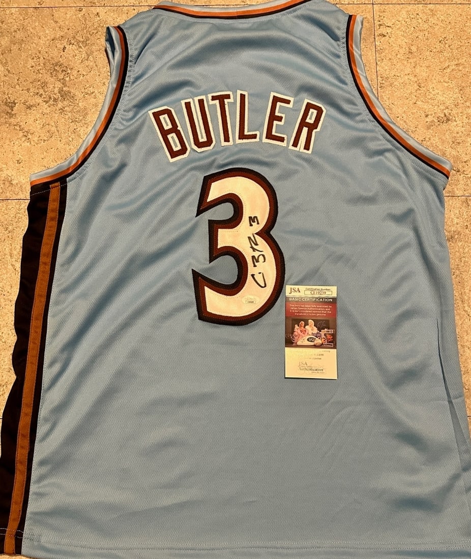 Caron Butler Washington Wizards Autographed Custom BlueBasketball Jersey JSA coa: Caron Butler Washington Wizards [2006-10] Autographed Custom Blue Basketball Style Jersey JSA coa - Autograph Location & coa # may vary JERSEY SIZE EXTRA LARGE - CUSTOM JERSEY MEANS NO LOGOS, NO TEAM