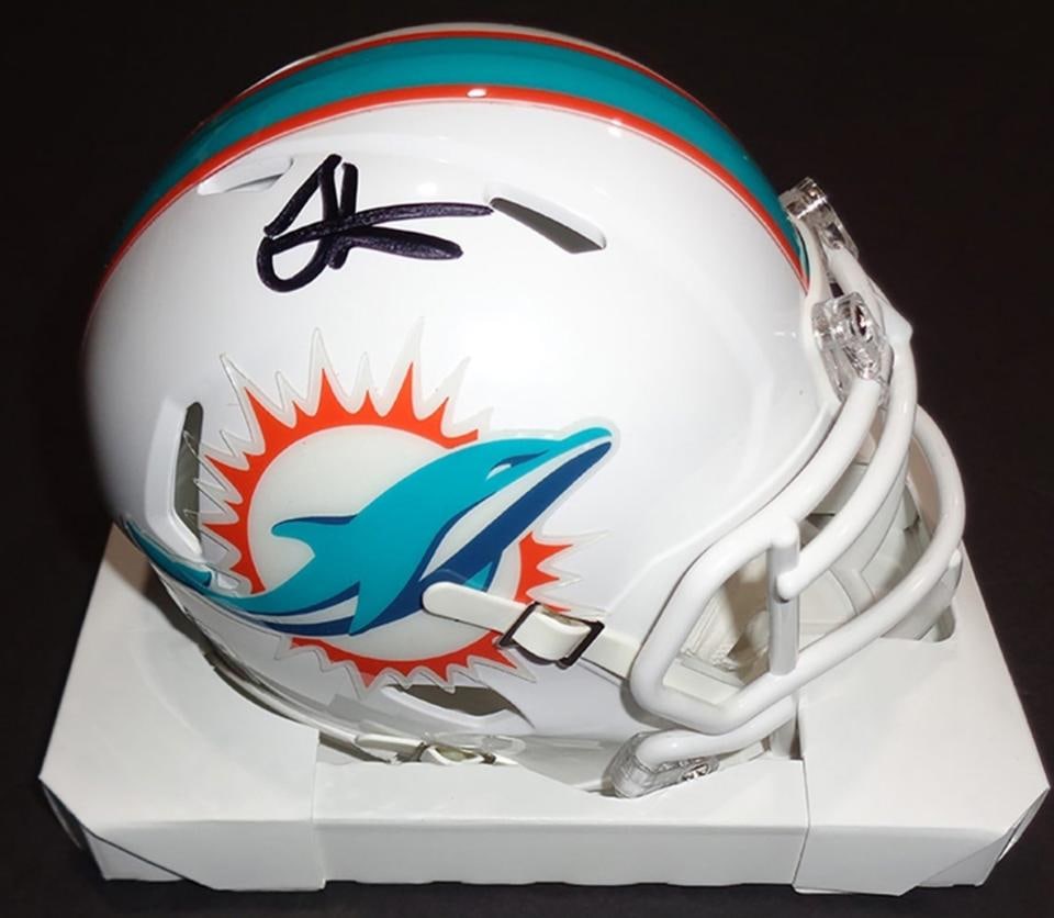 Tyreek Hill Miami Dolphins Autographed Riddell Mini Helmet coa: Tyreek Hill Miami Dolphins Autographed Riddell Mini Helmet GA coa - Autograph Location & coa # may vary
