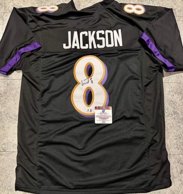 Lamar Jackson Baltimore Ravens Autographed Custom Football Jersey coa: Lamar Jackson Baltimore Ravens Autographed Custom Football Football Jersey GA coa - Autograph Location & coa # may vary JERSEY SIZE EXTRA LARGE - CUSTOM JERSEY MEANS NO LOGOS, NO TEAM NAMES, & NO