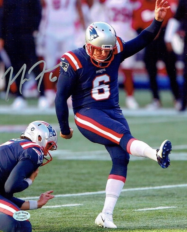 Nick Folk New England Patriots Autographed 8x10 Photo coa: Nick Folk New England Patriots Autographed 8x10 Photo w/Full Time Authentics coa - Autograph Location may vary