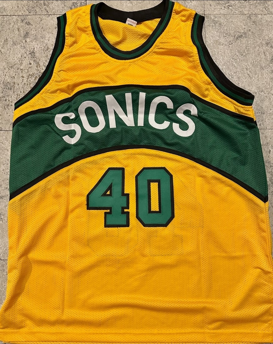 Shawn Kemp Seattle Super Sonics Autographed Custom Basketball Jersey Hologram - 3