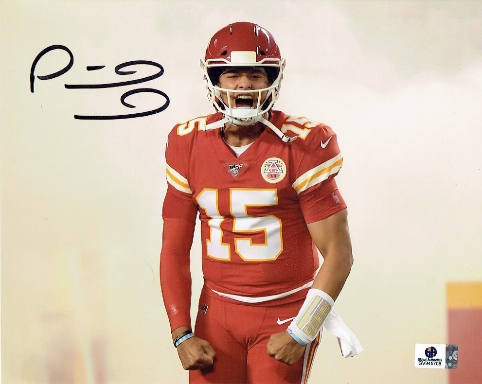 Patrick Mahomes Kansas City Chiefs Autographed 8x10 Photo coa (1 of 2)