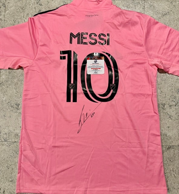 Lionel Messi Inter Miami FC Autographed 2023 Adidas Home Soccer Jersey LOA (1 of 4)