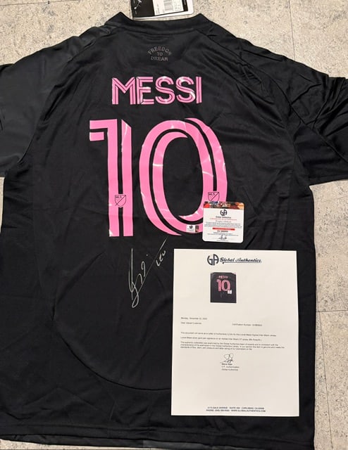 Lionel Messi INTER MIAMI CF 25/26 MESSI AWAY JERSEYAutographed 2022 Adidas Soccer Jersey LOA - 2