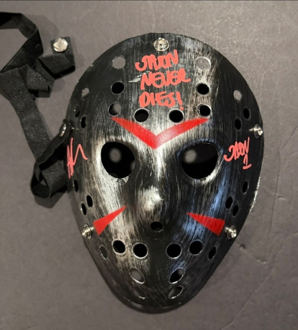 Ari Lehman JASON Friday the 13th Autographed & Inscribed Black Mask JSA HOLOGRAM: Ari Lehman JASON Friday the 13th Autographed & Inscribed "JASON 1" & "JASON NEVER DIES!" Black Mask JSA WITNESSED QR HOLOGRAM INCLUDED (THERE IS NO COA CARDS WITH QR CODE HOLGRAMS - SCAN QR CODE WITH