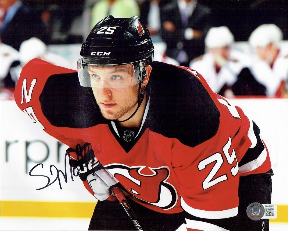 Stefan Matteau New Jersey Devils Autographed 8x10 Photo Beckett Hologram