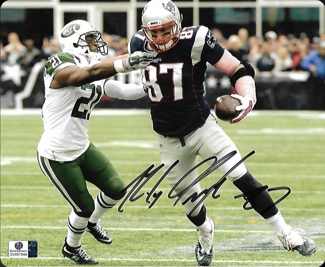 Rob Gronkowski New England Patriots Autographed 8x10 Photo coa: Rob Gronkowski New England Patriots Autographed 8x10 Photo GA coa - Autograph Location & coa # may vary