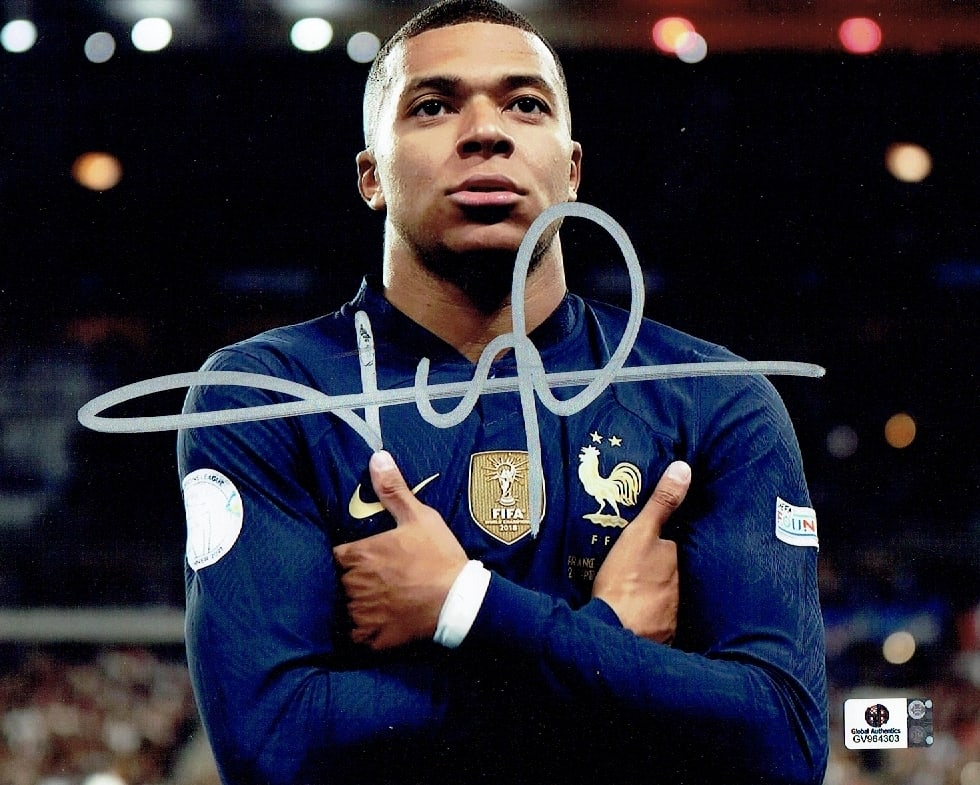 Kylian Mbappé France Autographed 8x10 Photo coa: Kylian Mbappé France Autographed 8x10 Photo GA coa - Autograph Location & coa # may vary