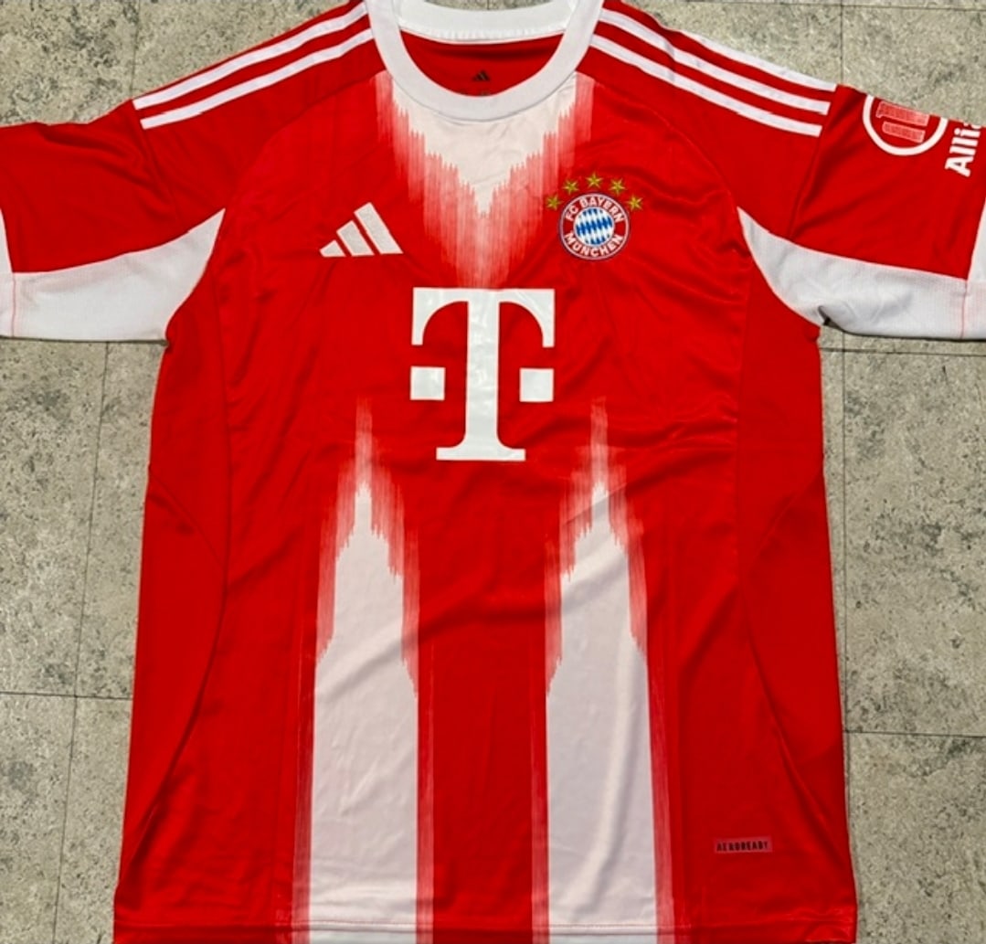 Harry Kane FC Bayern Munchen 2025-26 Adidas Home Soccer Jersey coa - 3