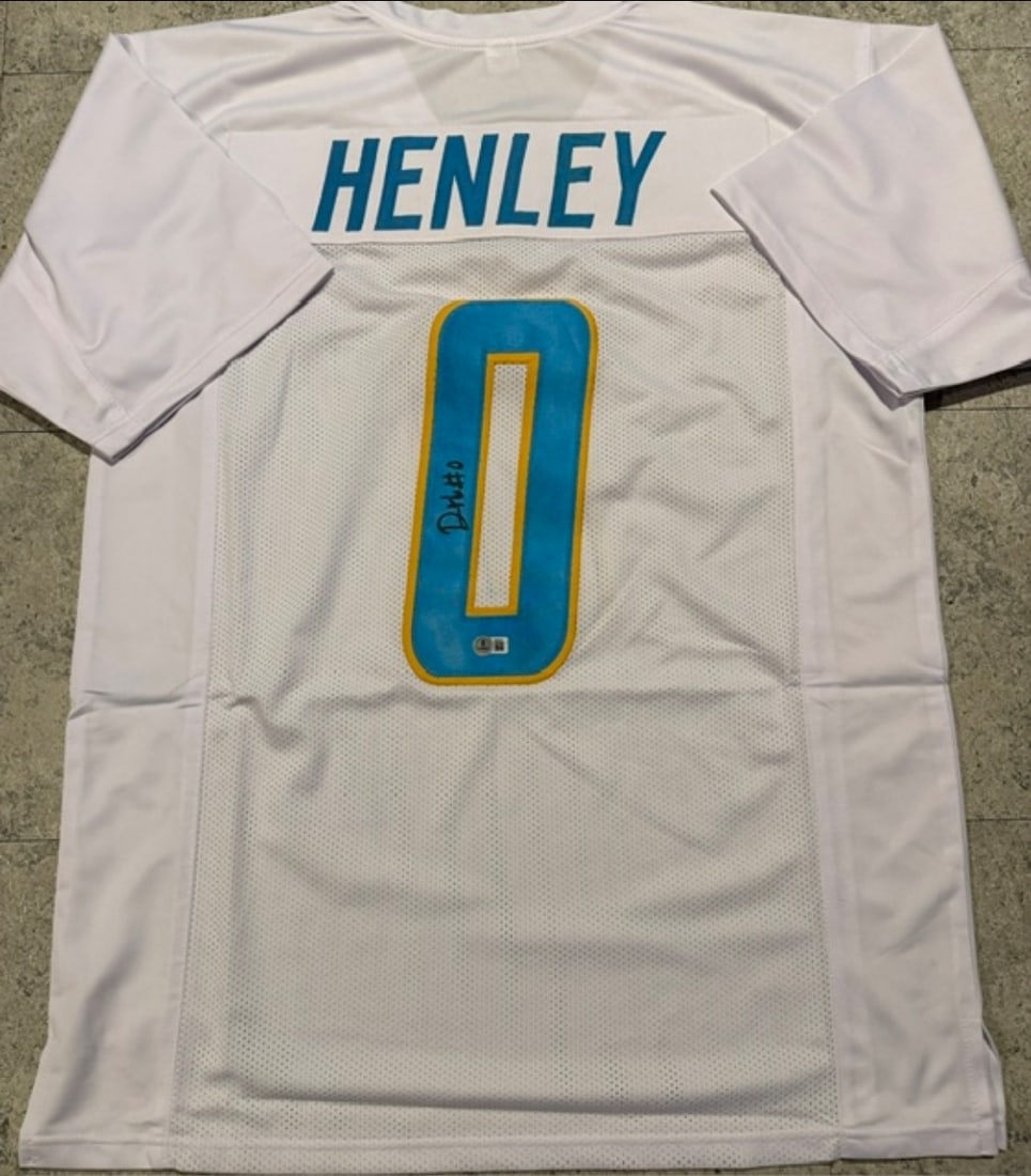 Daiyan Henley Los Angeles Clippers Autographed Custom Football Jersey Beckett Hologram: Daiyan Henley Los Angeles Clippers Autographed Custom Football Jersey Beckett QR Hologram Included (THERE IS NO COA CARDS WITH QR CODE HOLGRAMS - SCAN QR CODE WITH CAMERA TO VERIFY AUTHENTICITY) - JER