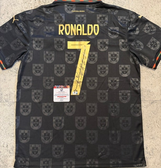 Cristiano Ronaldo Portugal Autographed 2025-26 Puma Special Edition Soccer Jersey LOA - 2