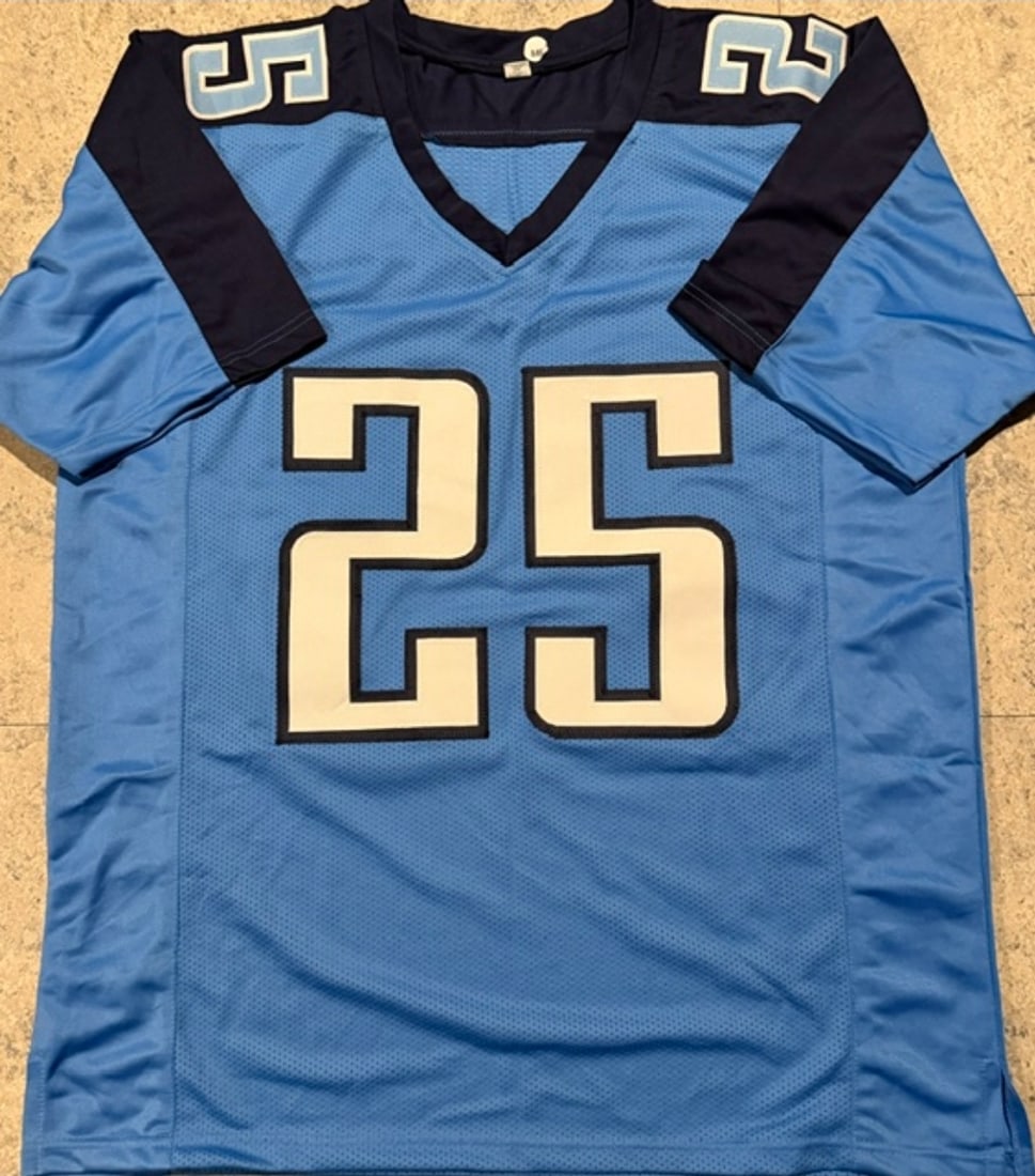LenDale White Tennessee Titans Autographed Custom Football Jersey Leaf Hologram - 3