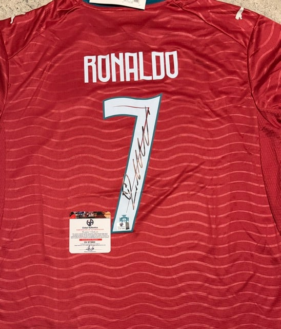 Cristiano Ronaldo Portugal Autographed 2026 Puma FIFA WORLD CUP Home Soccer Jersey LOA - 2