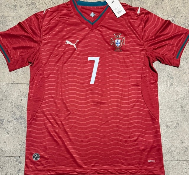 Cristiano Ronaldo Portugal Autographed 2026 Puma FIFA WORLD CUP Home Soccer Jersey LOA - 4