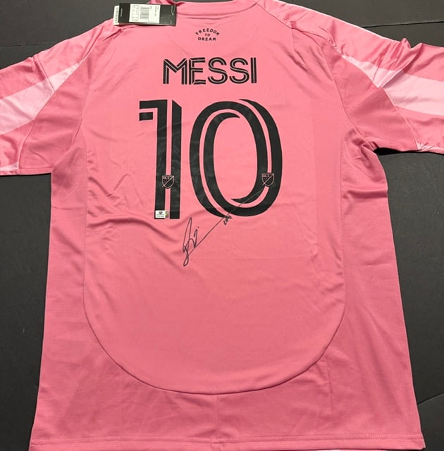 Lionel Messi Inter Miami FC Autographed 2025-26 Adidas Home Soccer Jersey LOA: Lionel Messi Inter Miami FC Autographed 2025-26 Adidas Home Soccer Jersey GA Full Letter of Authenticity coa - JERSEY SIZE EXTRA LARGE