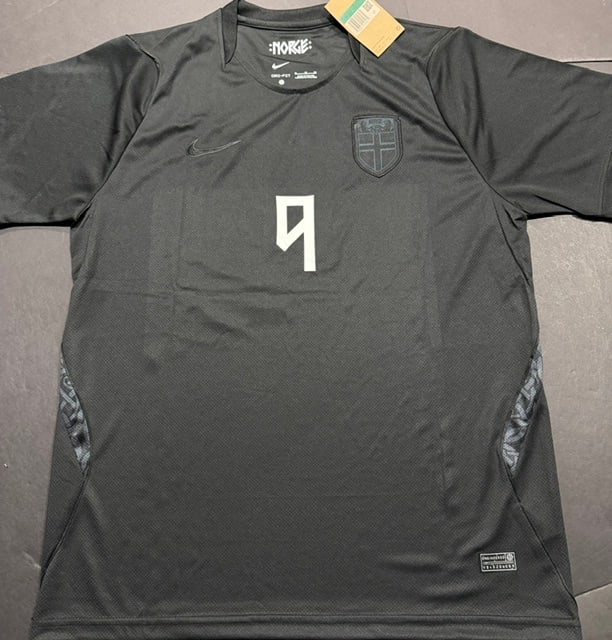Erling Haaland Norway Autographed 2026 Nike Away Soccer Jersey LOA - 4