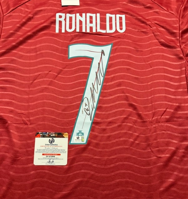 Cristiano Ronaldo Portugal Autographed 2026 Puma FIFA WORLD CUP Home Soccer Jersey LOA - 2