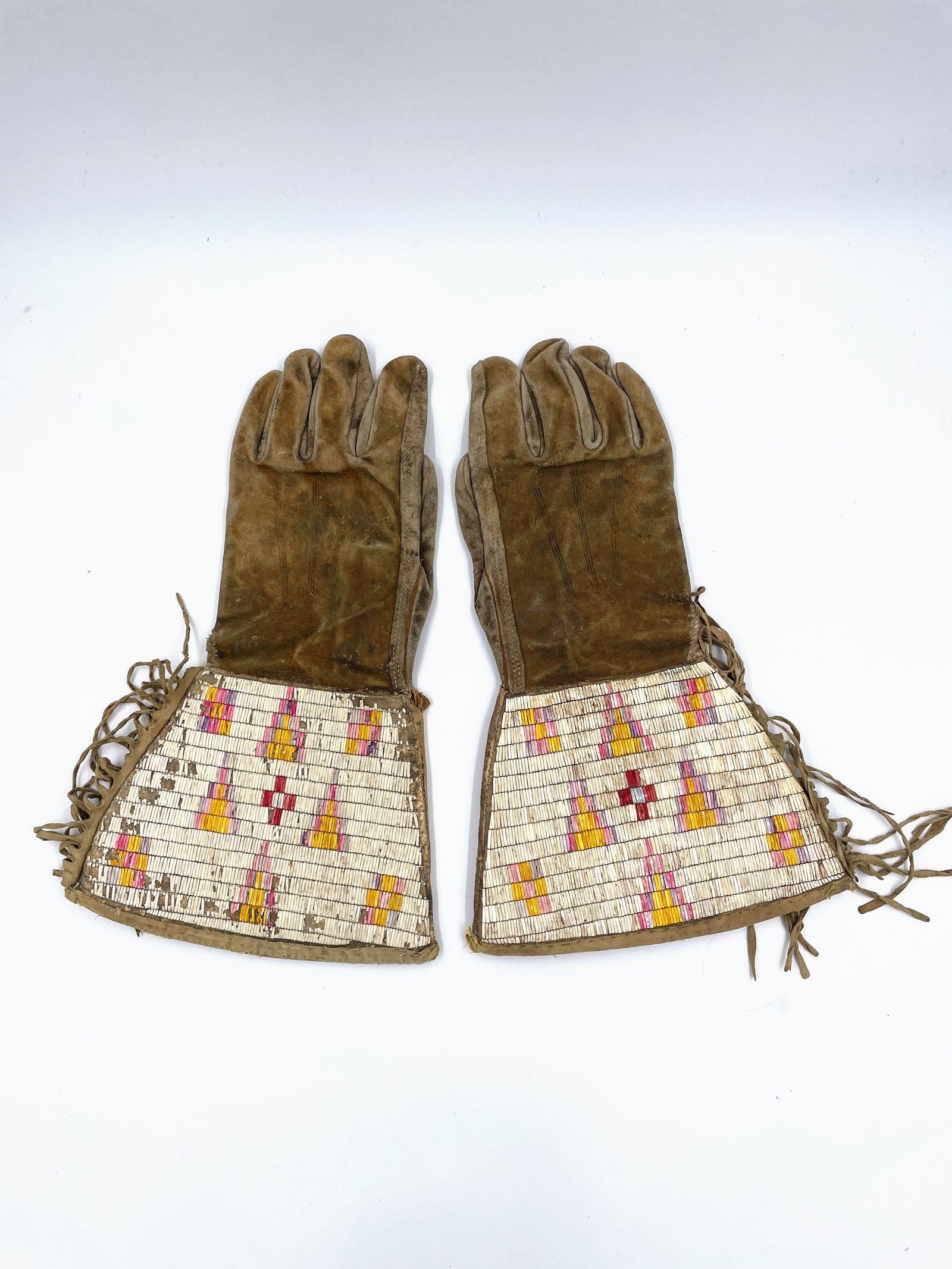 Quilled Gauntlets (turn of the century) (1 of 4)
