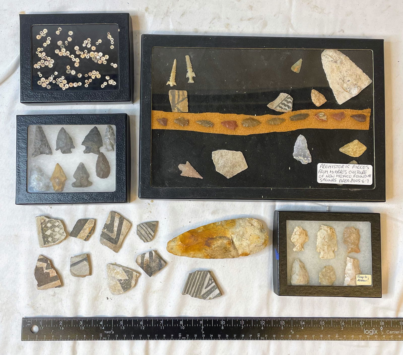 Miscellaneous Lot of Prehistoric Artifacts and Beads (1 of 1)