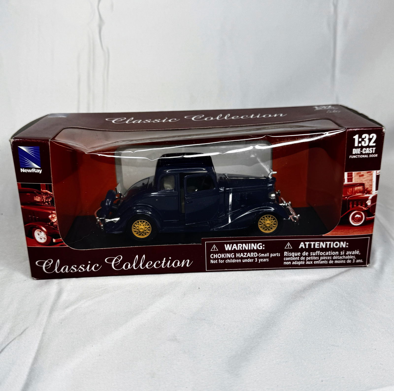 Ertl American Graffiti '32 Ford Deuce Coupe Ertl American Graffiti '32 Ford Deuce Coupe