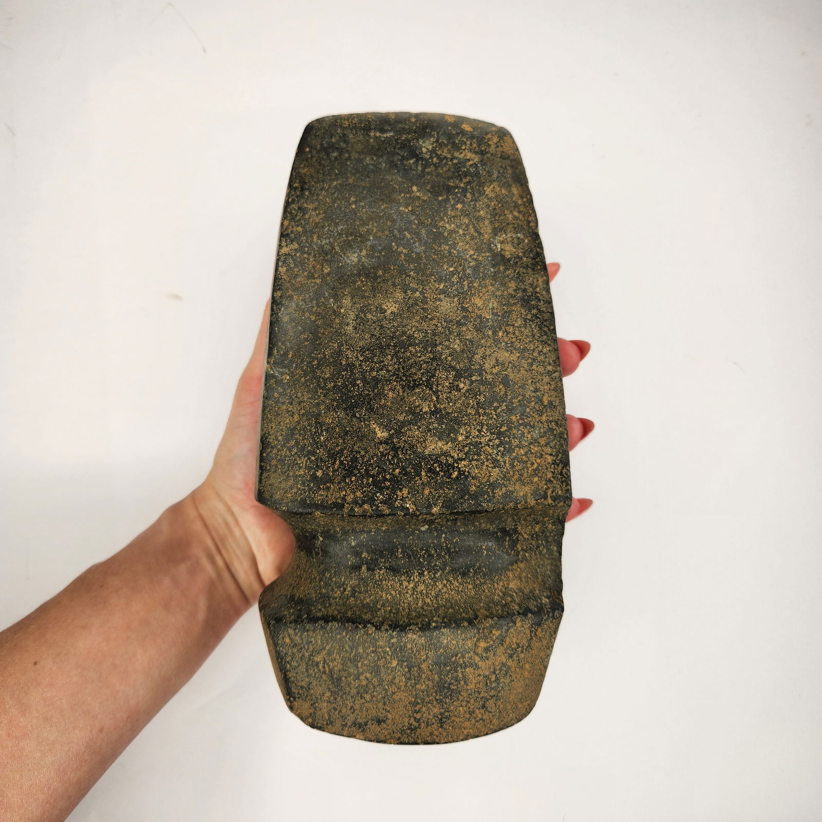 Very Fine Large 3/4 grooved axe (1 of 3)