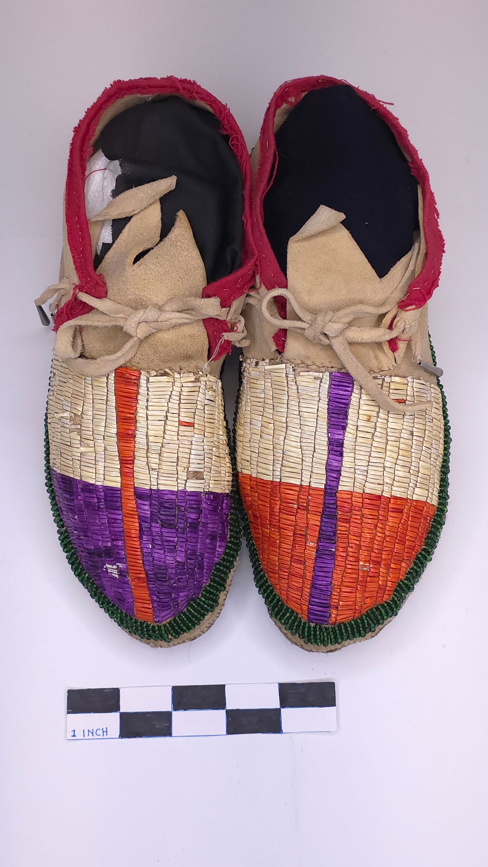 Sioux Quilled Mocs, turn of the century (1 of 3)