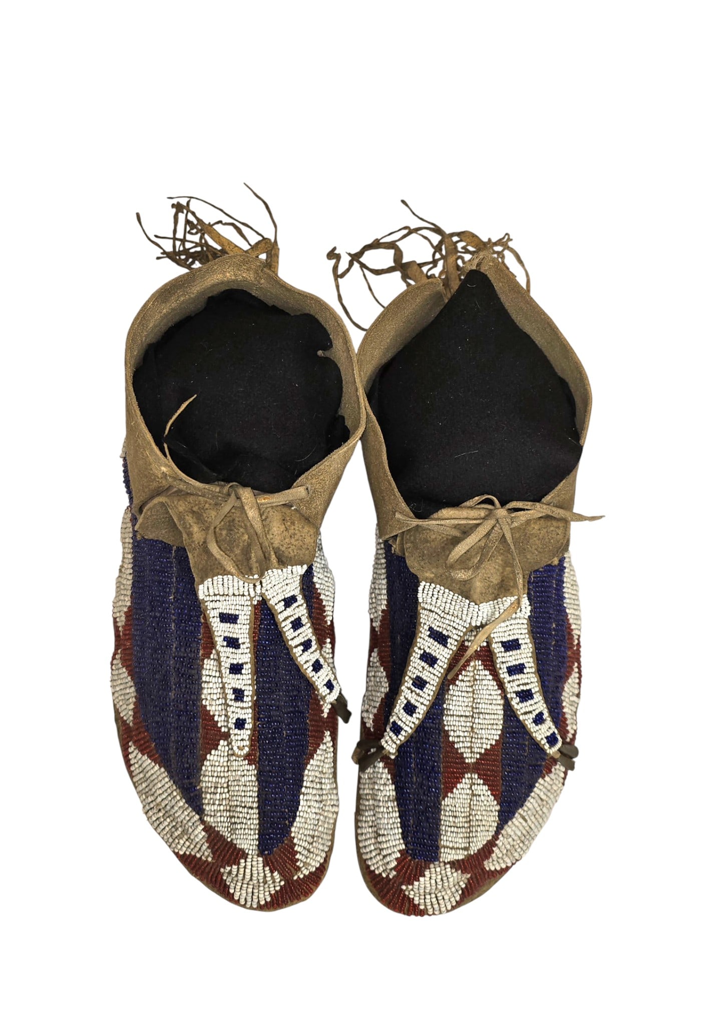 Sioux Mocs, pre-1900 (1 of 4)