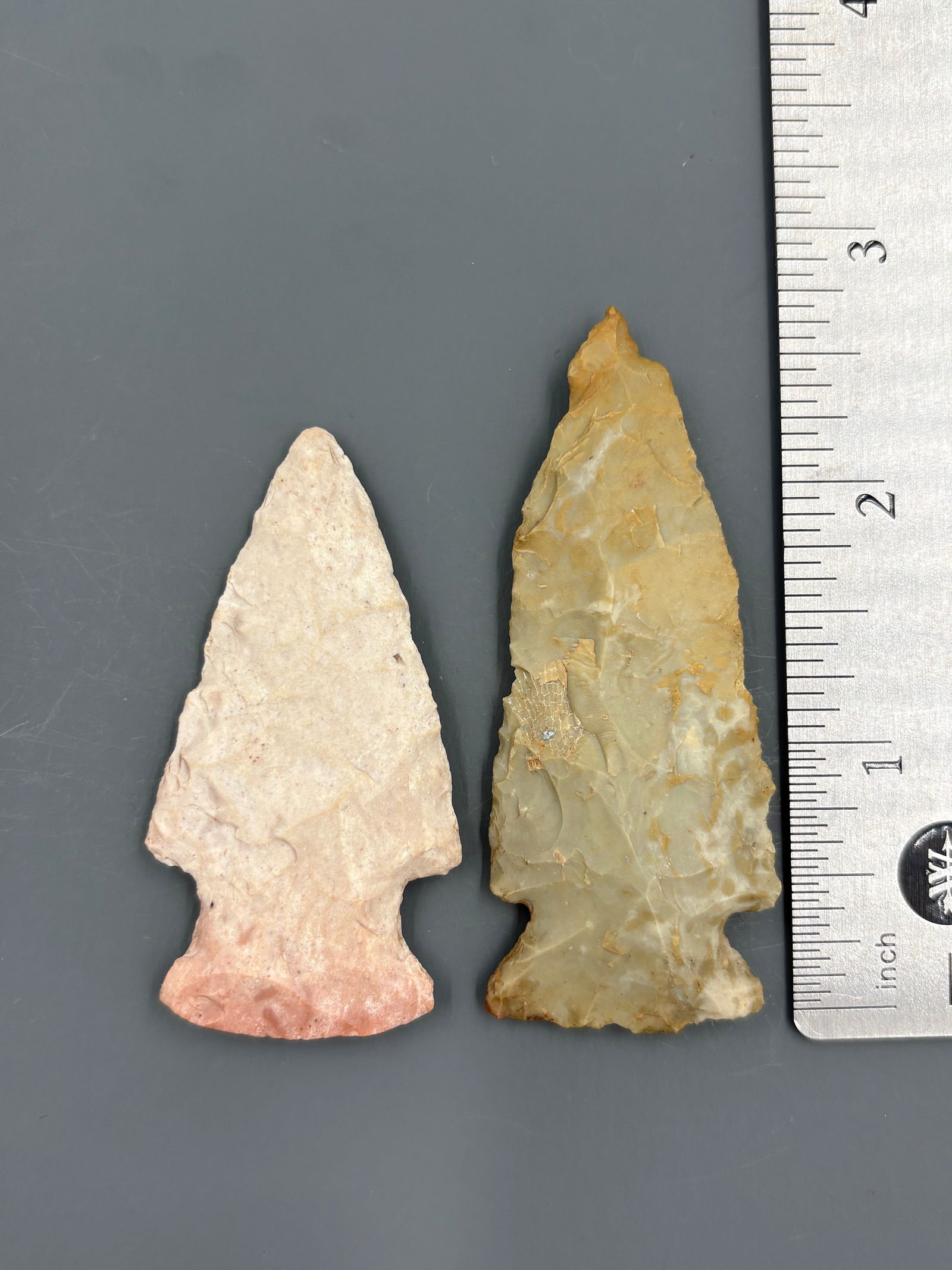 2 Side Notched Points (1 of 2)