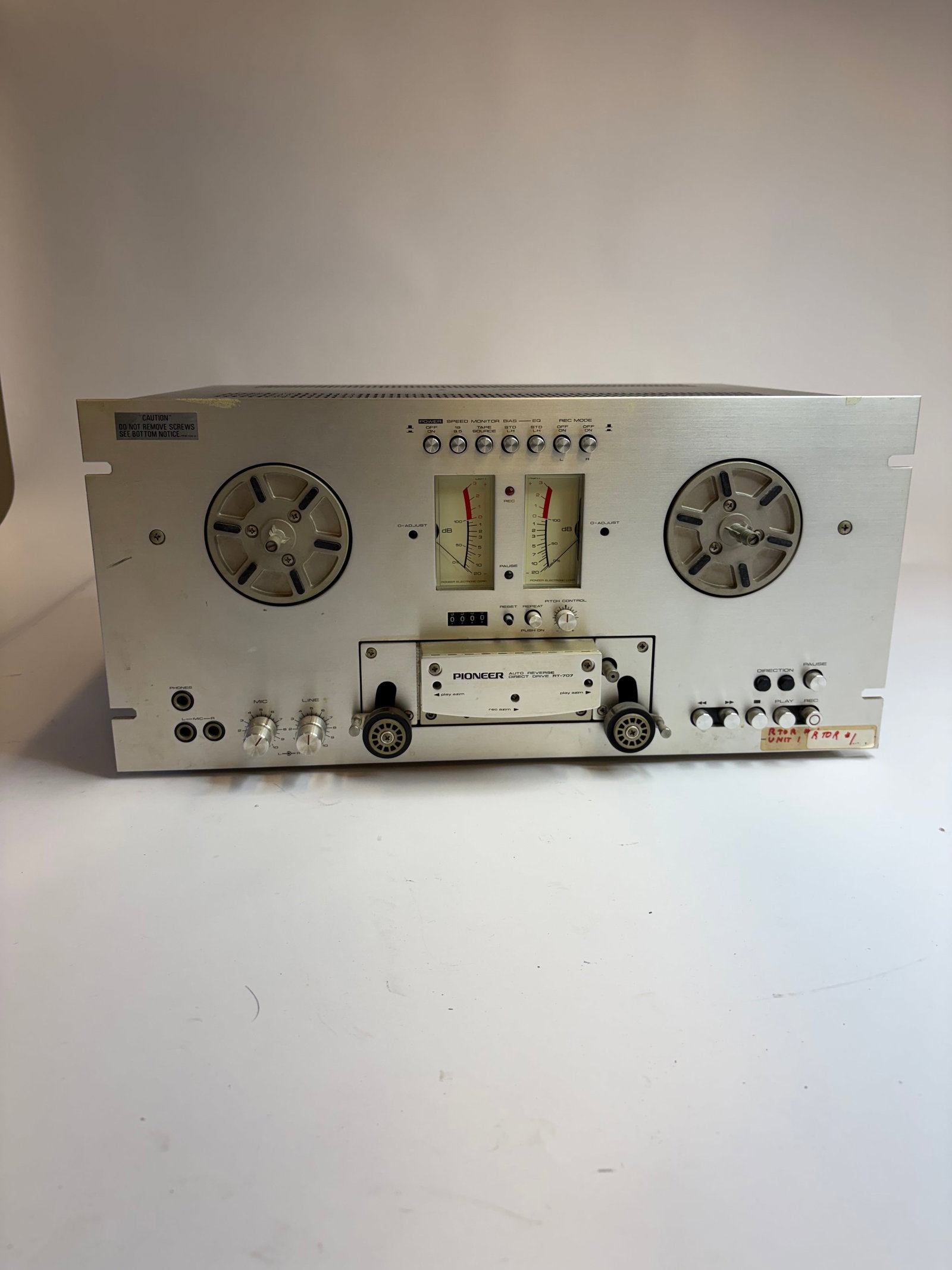 Pioneer RT-707 Tape Deck (1 of 2)