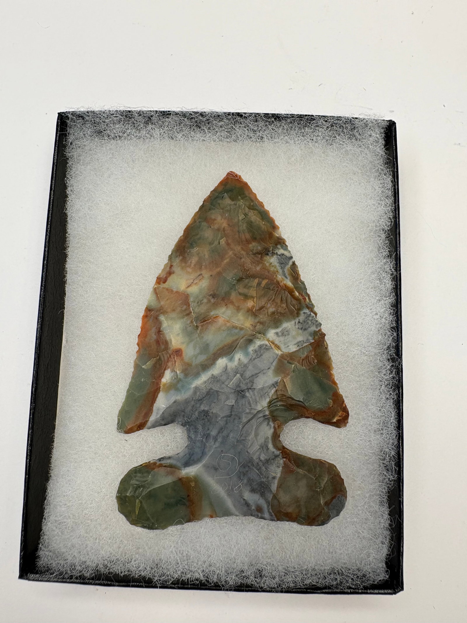 Flintknapping Art - exotic thebes arrowhead (1 of 3)