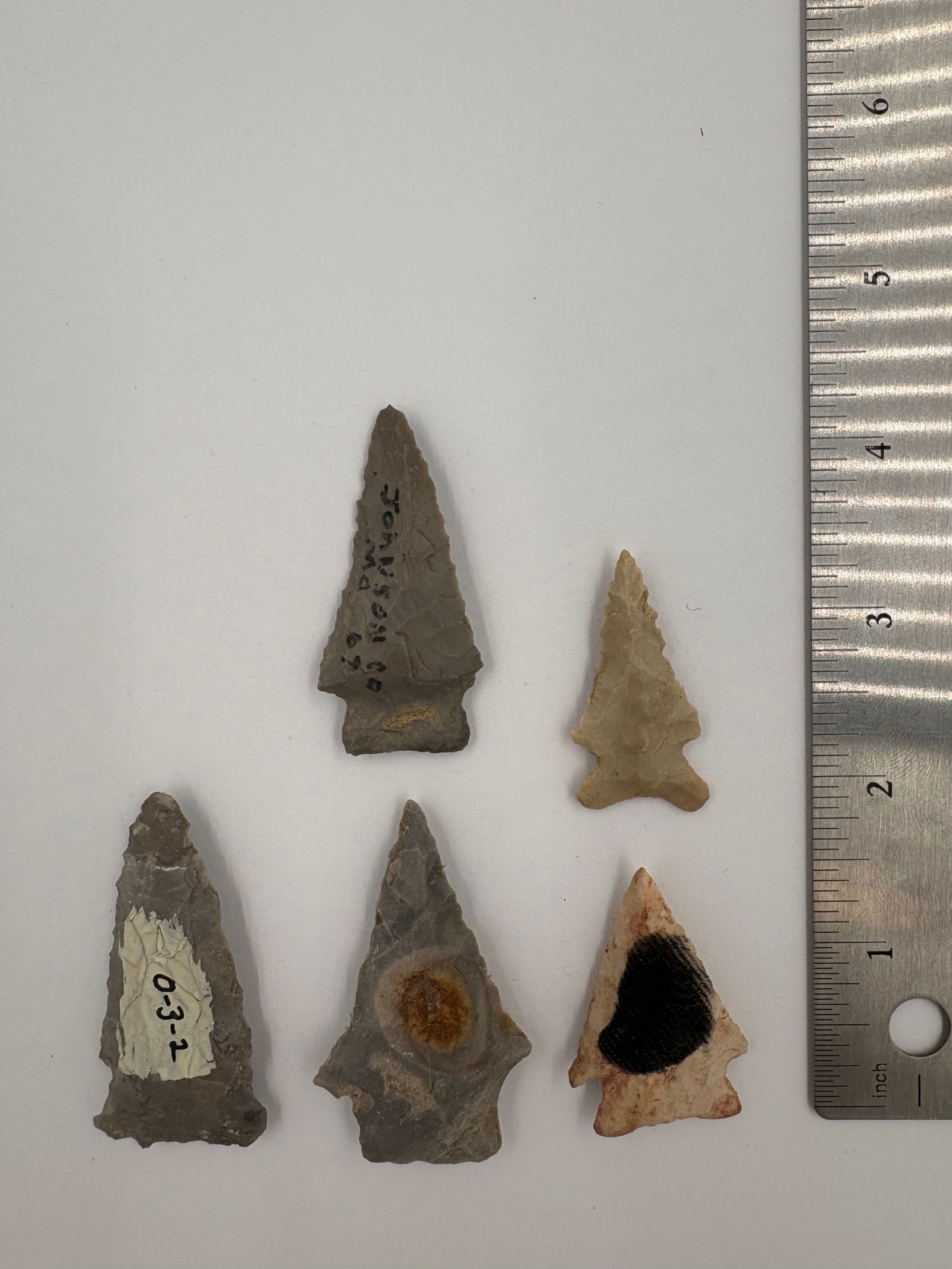 5 Heavily-beveled Rice Points - 3