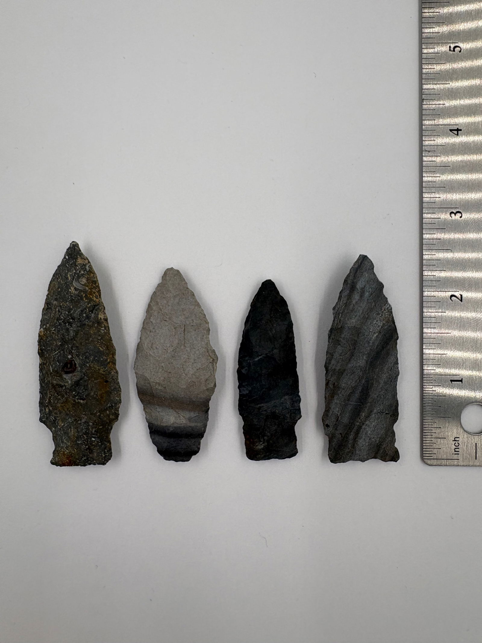 4 Winterset Chert Arrowheads - 3
