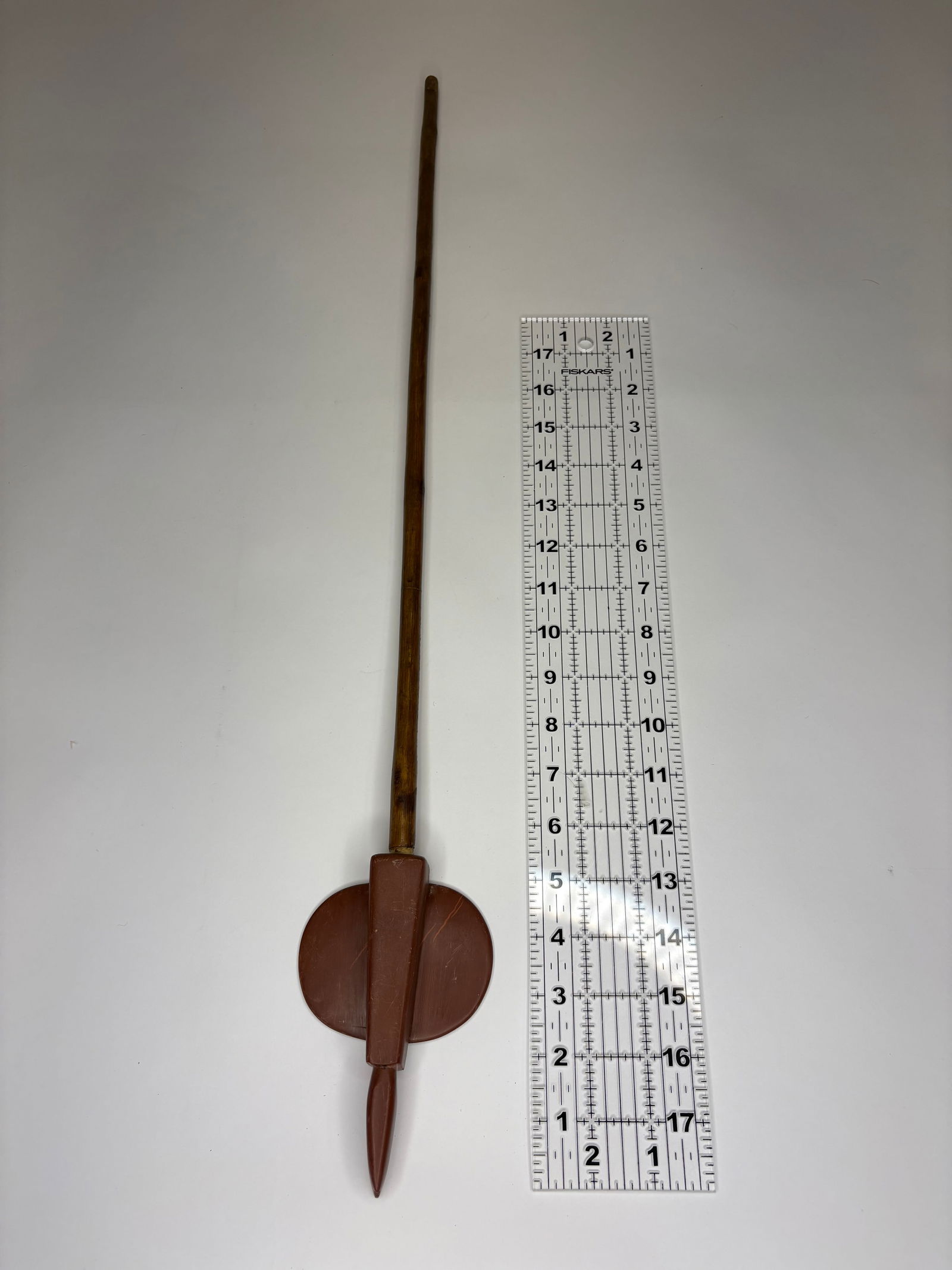 Catlinite disk pipe with primitive stem, pre-1900 - 5