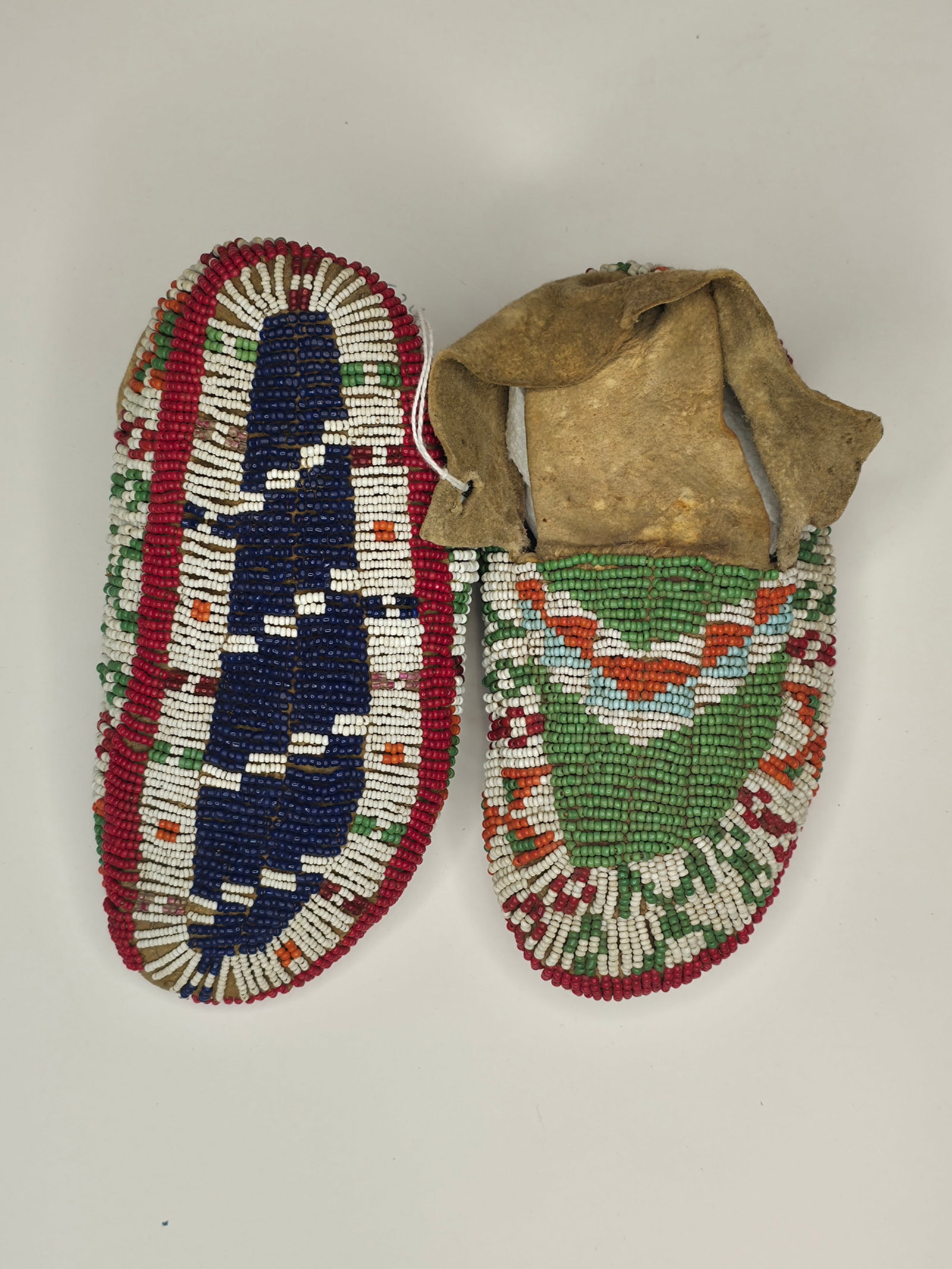Sioux Fully-Beaded Moccasins, turn of the century (1 of 3)