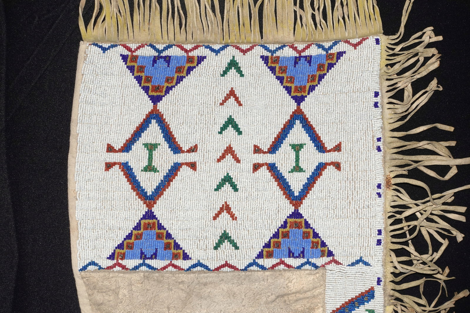 Sioux Beaded Saddle Bags - 2