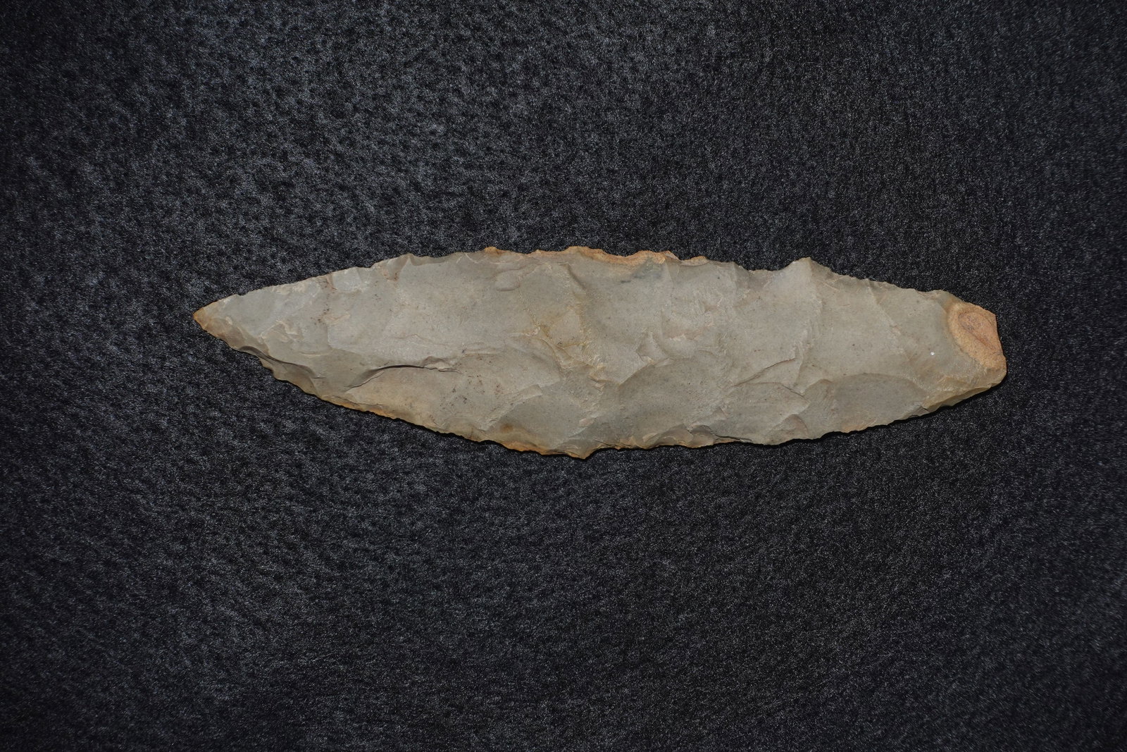 Flint Knife w Cortex (1 of 2)