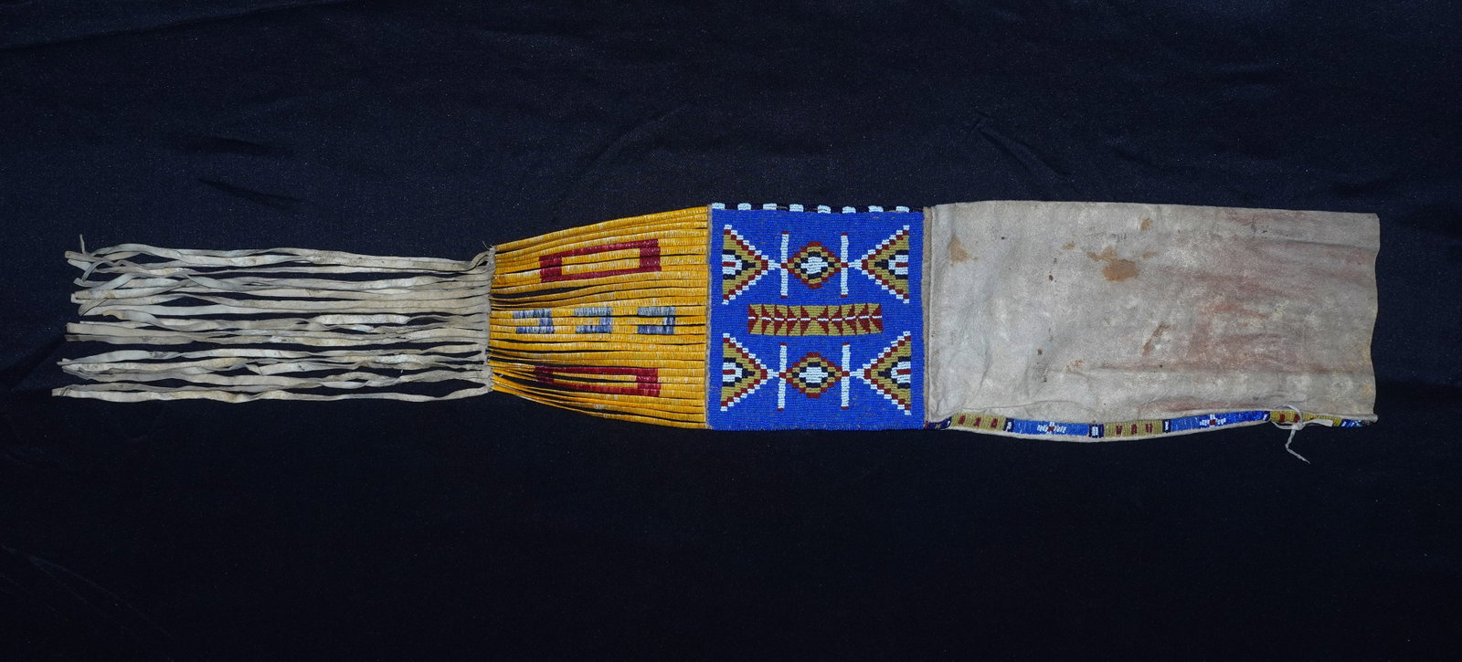 Plains Beaded and Quilled Pipebag (1 of 5)
