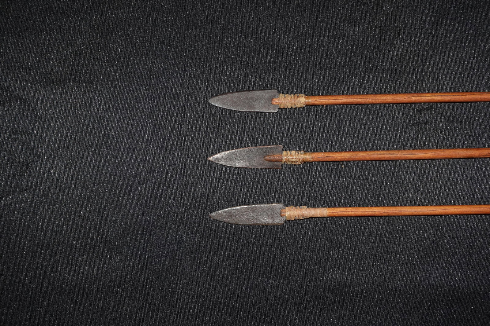 Set of 3 Primitive Arrows - 3