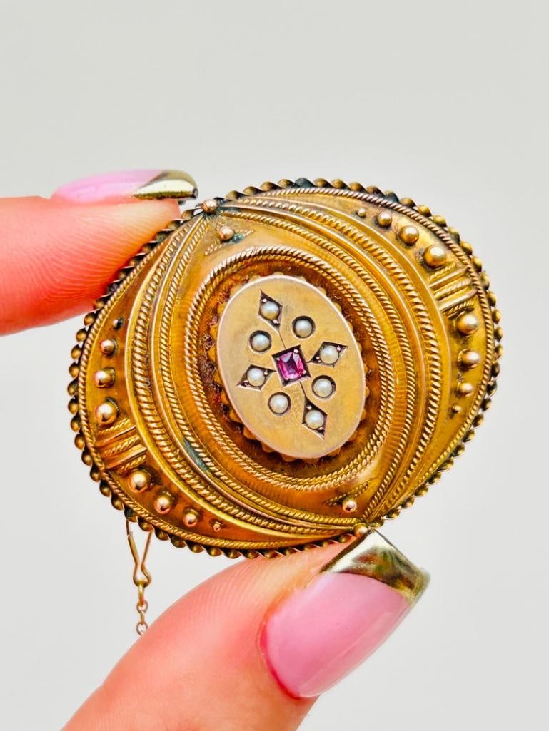 Large Victorian Mourning Brooch with Locket Hair Detail Back (1 of 5)