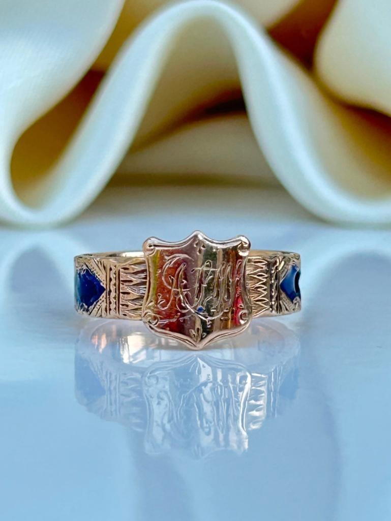 Antique 9ct Gold Blue Enamel shield Ring (1 of 8)