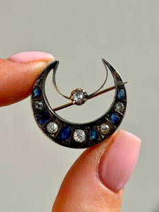 Antique Yellow Gold Sapphire and Diamond Crescent Brooch: Antique Yellow Gold Sapphire and Diamond Crescent Brooch&#160; &#160; sweetest sapphire &amp; diamond crescent&#160; &#160; measurements: length 26mm width 26mm weight 4.24g &#160; mat