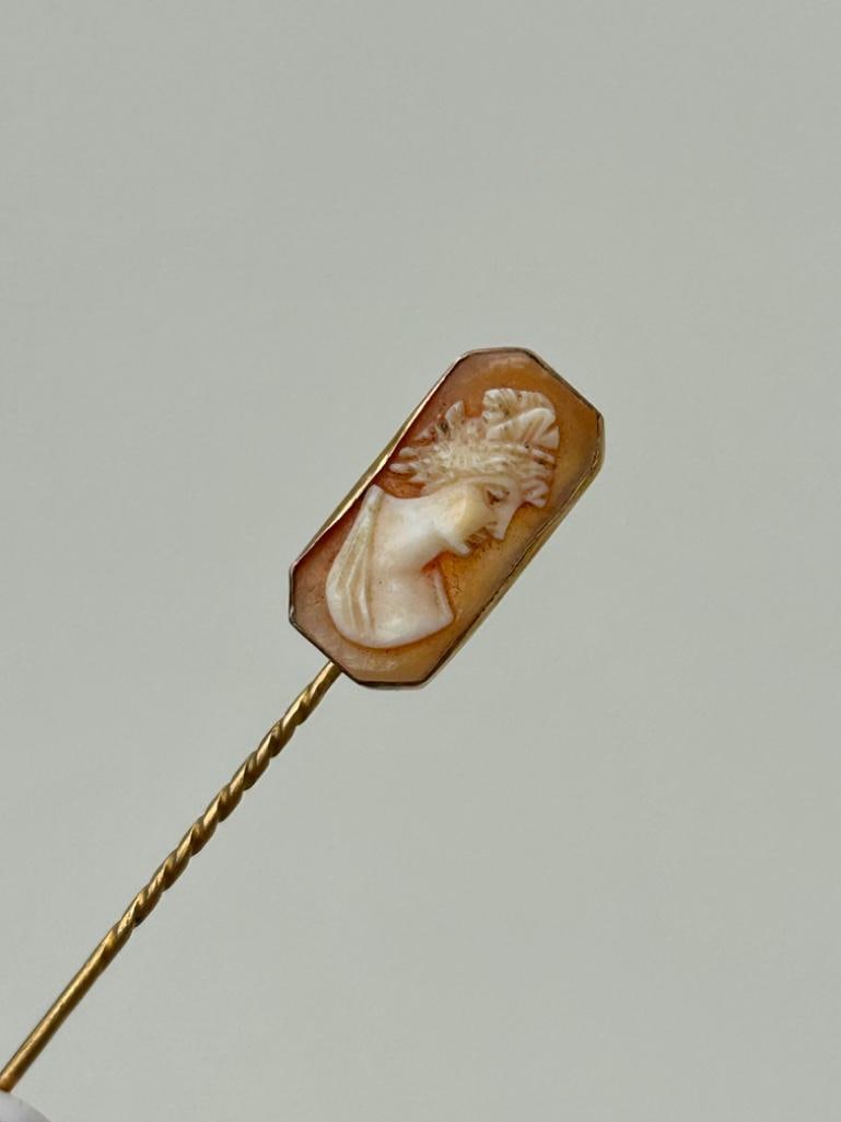 Antique Boxed Cameo Gold Stick Pin Brooch (1 of 5)