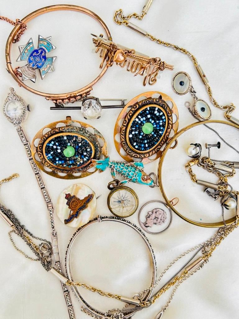 Large Mixed Lot of Jewellery Inc Silver Watch Bangle: Large Mixed Lot of Jewellery Inc Silver Watch Bangle truly charming mixed lot 