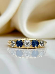 Antique 18ct Yellow Gold Sapphire and Diamond 5 Stone Ring: Antique 18ct Yellow Gold Sapphire and Diamond 5 Stone Ring&#160; &#160; the prettiest sapphire diamond ring, truly lovely&#160; &#160; Measurements:&#160; size UK N1/2 US 7 head of ring 17mm x 4mm w