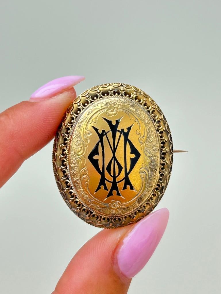 Large Locket Brooch Mourning Brooch Locket Front (1 of 6)